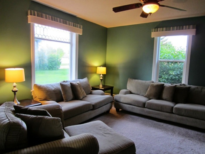 wohnideen wohnzimmer grüne wände eleganter teppichboden
