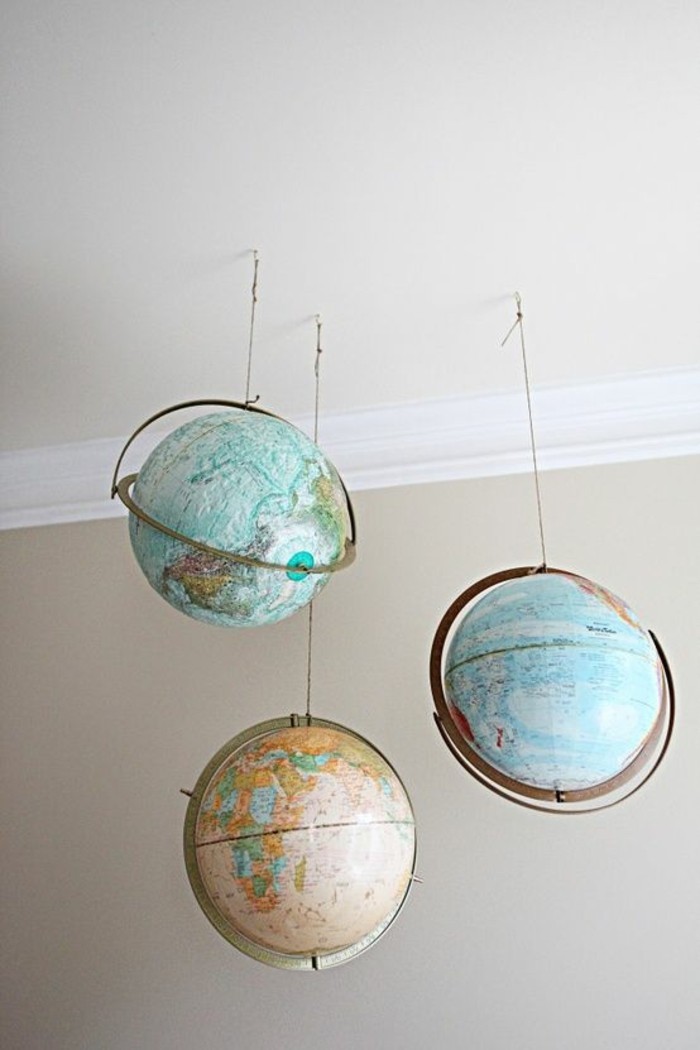 wohnideen wohnzimmer hängende globen vintage