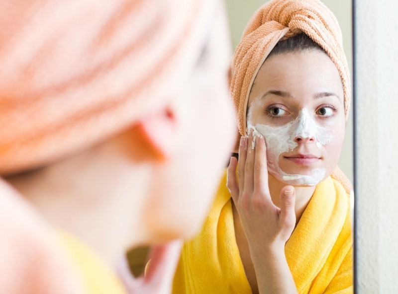 Gesichtsmaske selber machen schöne Haut Tipps Bilder