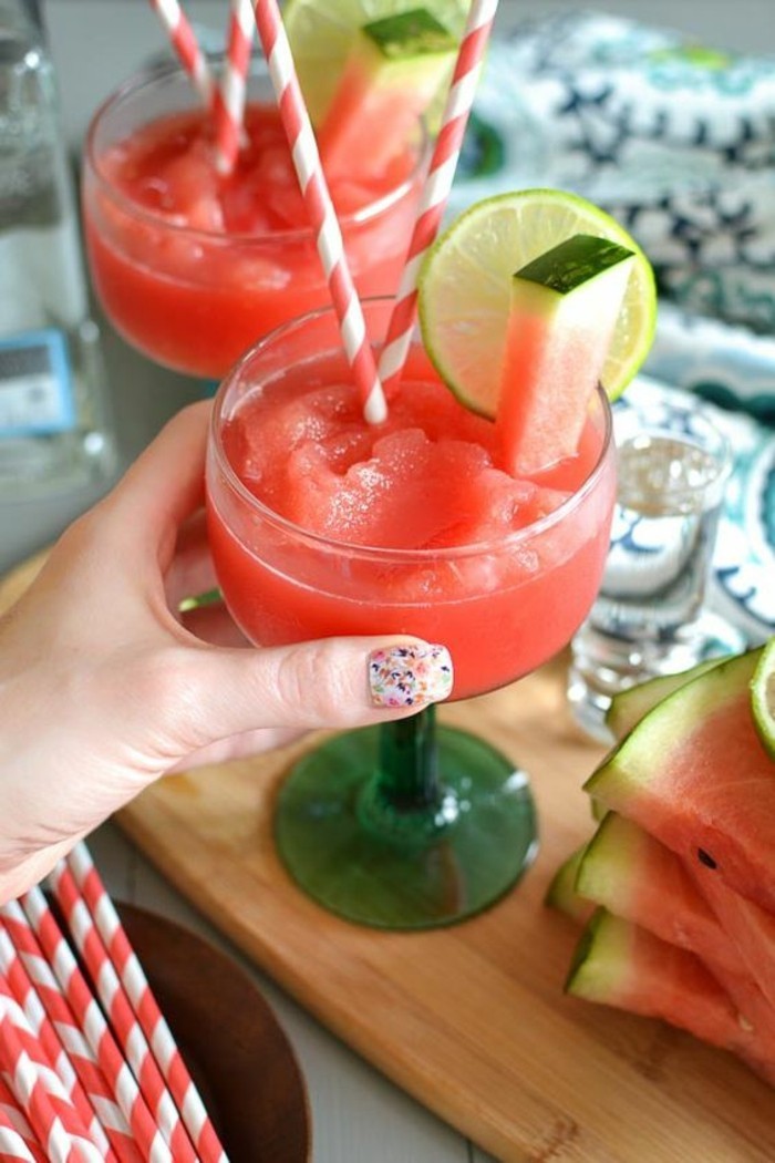 Wassermelone Diät Sommer Coctails gesunde Ernährung