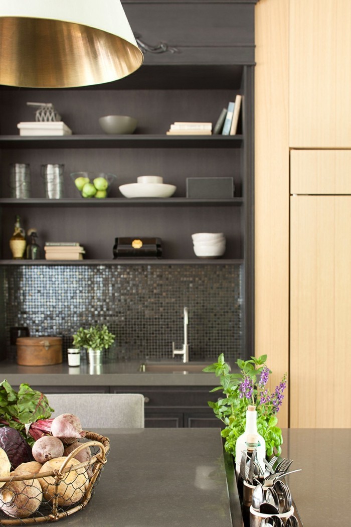 esszimmer landhausstil pflanzen küchenrückwand mosaik