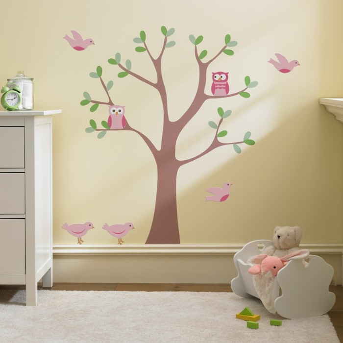 kinderzimmer deko ideen babyzimmer dekorieren cremefarbige wände