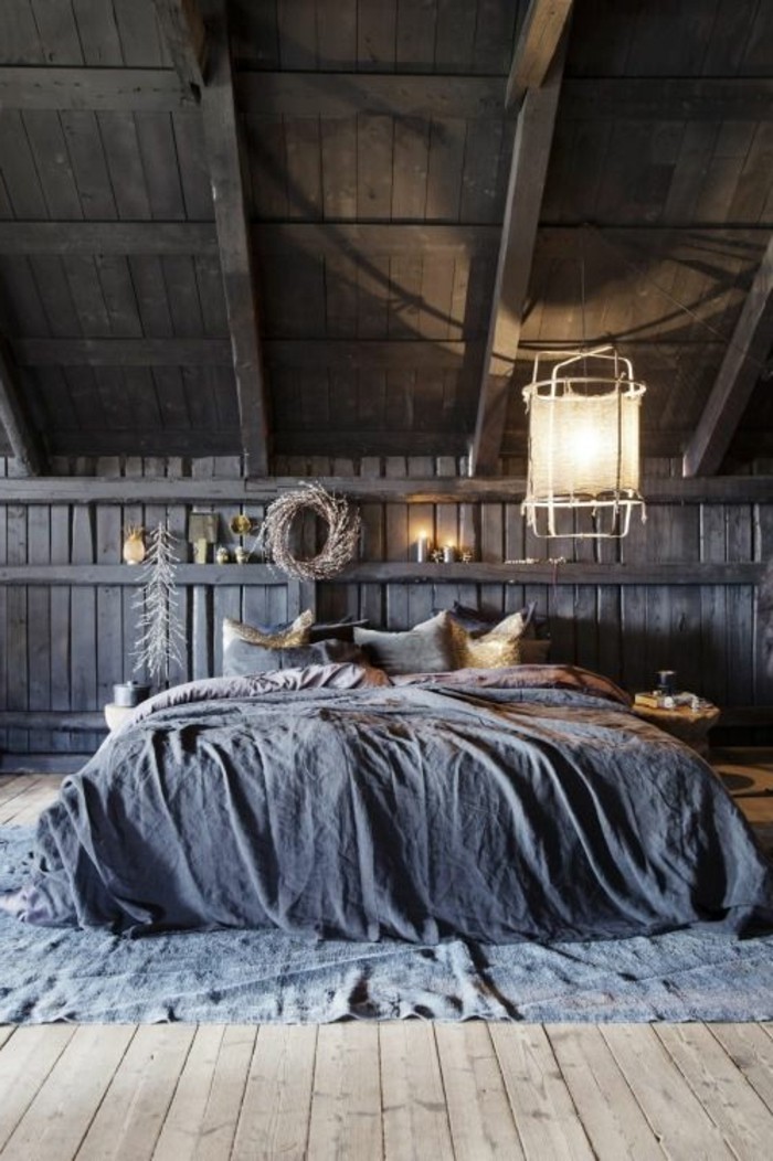 lampe schlafzimmer leuchter holzboden dachschräge rustikale elemente