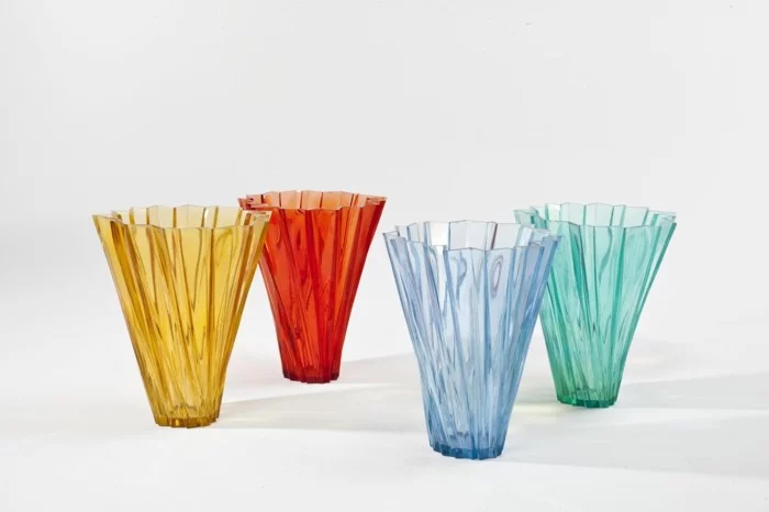 partygeschirr bunter kunststoff shanghai vase crystal kartell