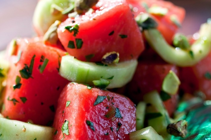 Sommer Rezepte wassermelone gurke salat lebe gesund