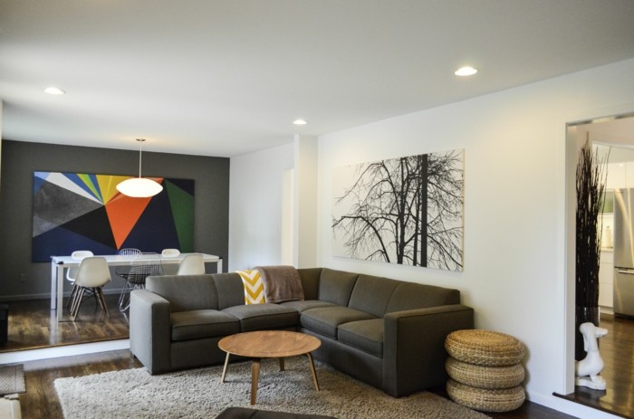 wohnideen wohnzimmer trendige wanddeko mit abstraktem wandbild