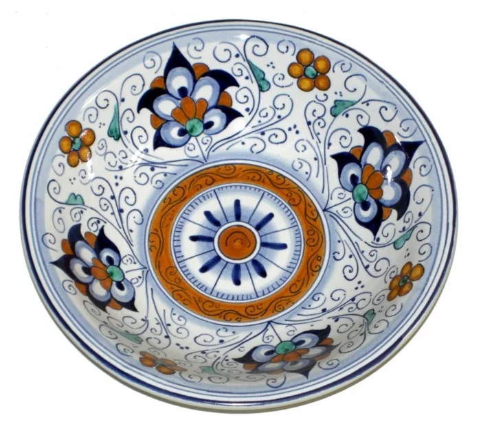 majolika keramik italien exponat hangemacht muster traditional