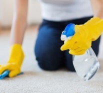 Teppich selber reinigen oder reinigen lassen: Hausmittel gegen Teppichflecken