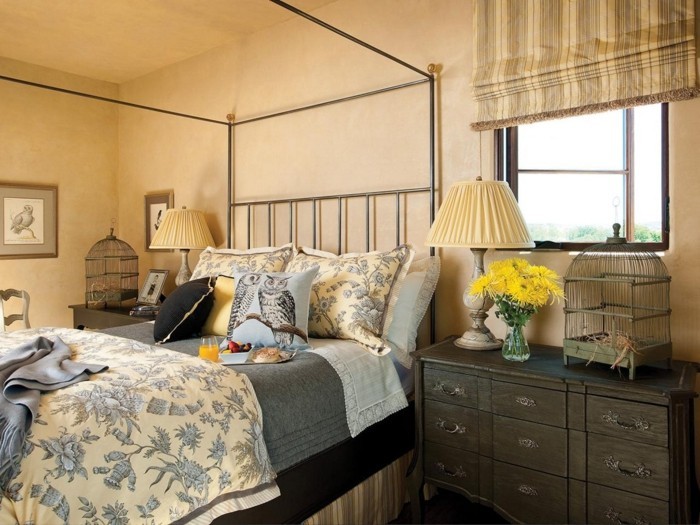 einrichtung landhausstil französischer stil schlafzimmer florale muster