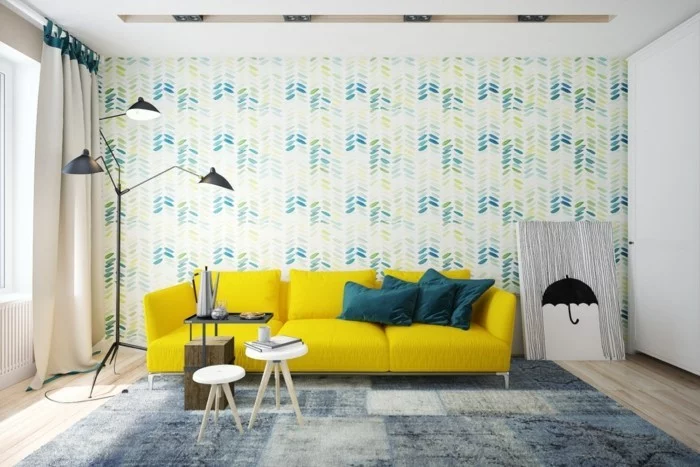 inneneinrichtung ideen wohnzimmer einrichten gelbes sofa frische tapeten