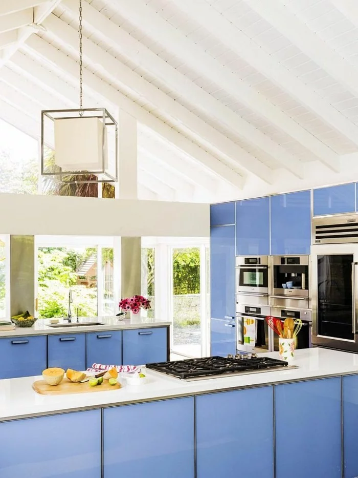 küchendesign blaue küchenschränke küche einrichten ideen