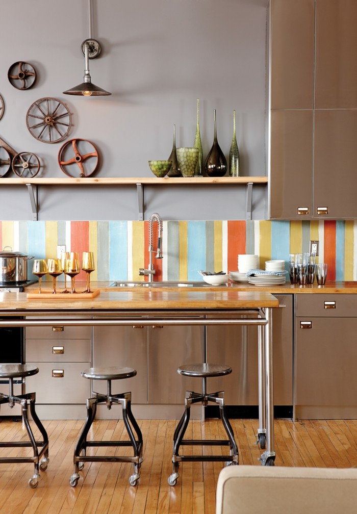 küchendesign farbige küchenrückwand macht die stimmung heiter