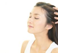 Welche natürliche Mittel helfen gegen Haarausfall?