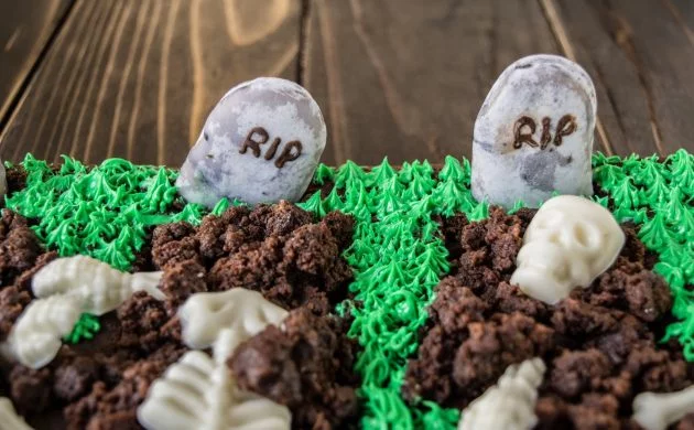 halloween-ideen-brownie-friedhof-rip