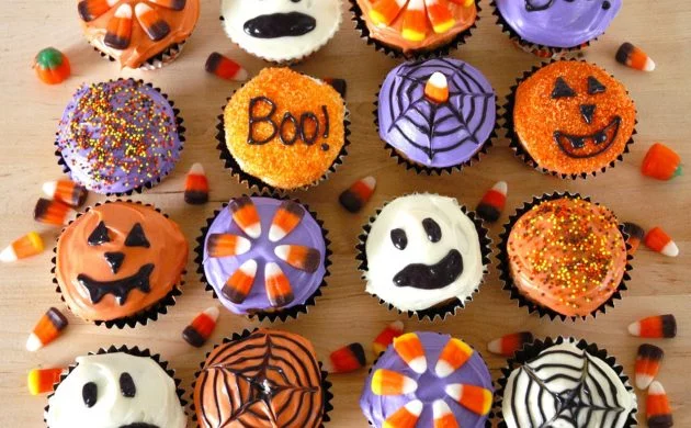 halloween-ideen-kurbis-cupcakes-bunt