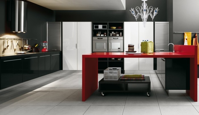 küchengestaltung minimalistisches kuchendesign rote kucheninsel arbeitsflache schwarz weise kuchenschranke