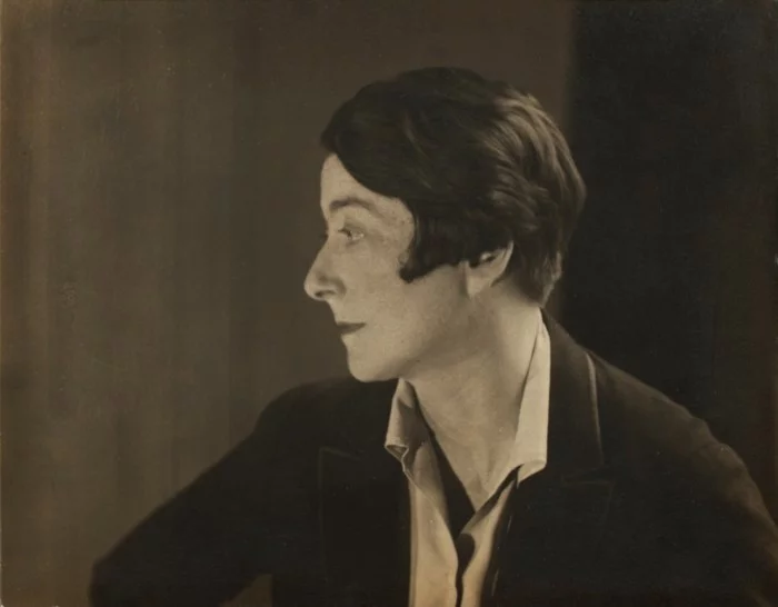 Berenice Abbott Photograph of Eileen Gray, 1927, NMIEG:2003.569, Eileen Gray Collection II