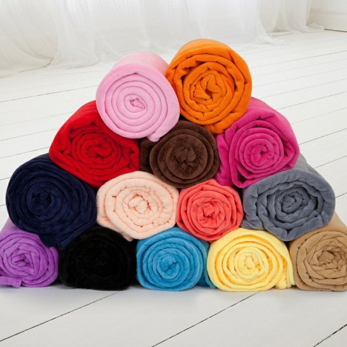 Kuscheldecken von Zoeppritz schaffen gemütliches Ambiente für die