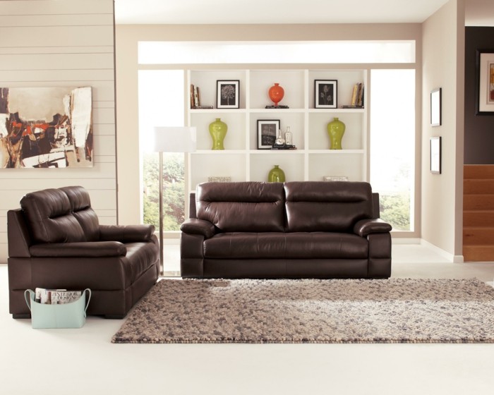 moderne sofas braunes ledersofa teppich weisser bodenbelag