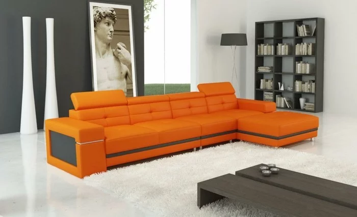 moderne sofas orange leder weisser hochflorteppich