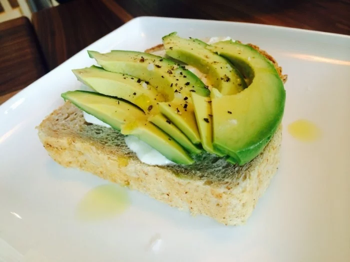 gesund leben avocado butter essen superfood