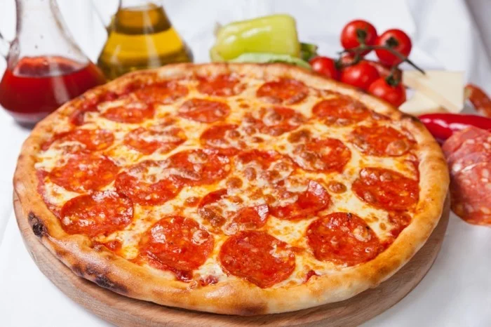 pizza diavola italien scharf