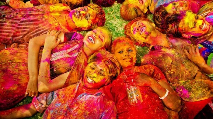 holi mitmachen farbenfestival