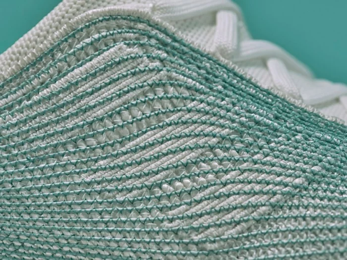 nachhaltige kleidung schuhe adidas parley wiederverwendete ozean plastik