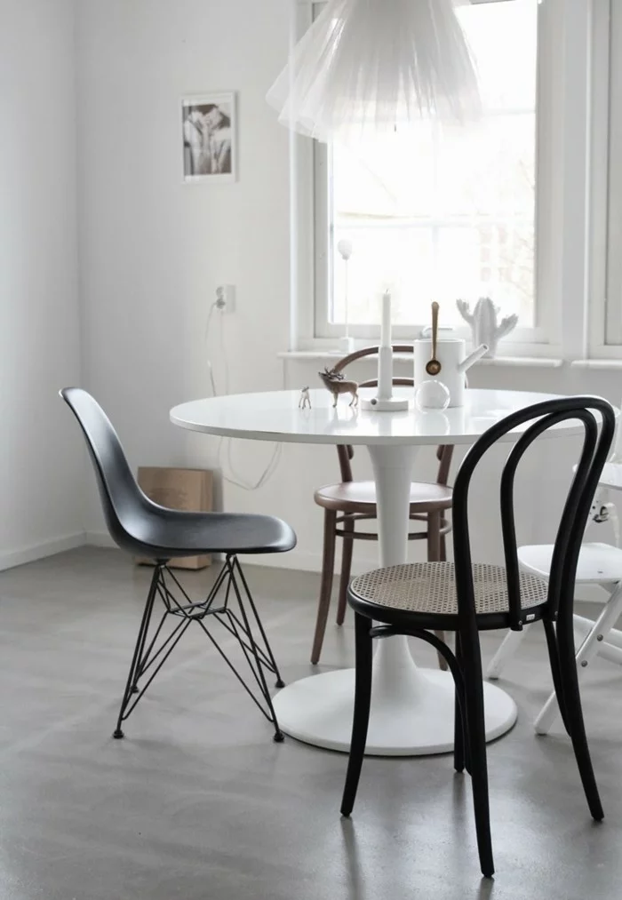 thonet stühle kücheneinrichtung runder esstisch plastik skandinavisches wohnen