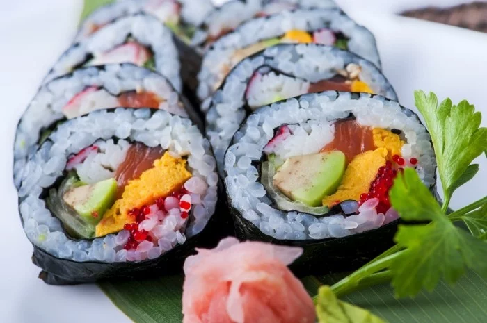 futo maki leckeres sushi