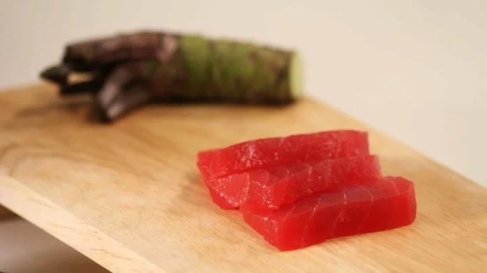 sashimi essen ohne reis und jegliche zutaten