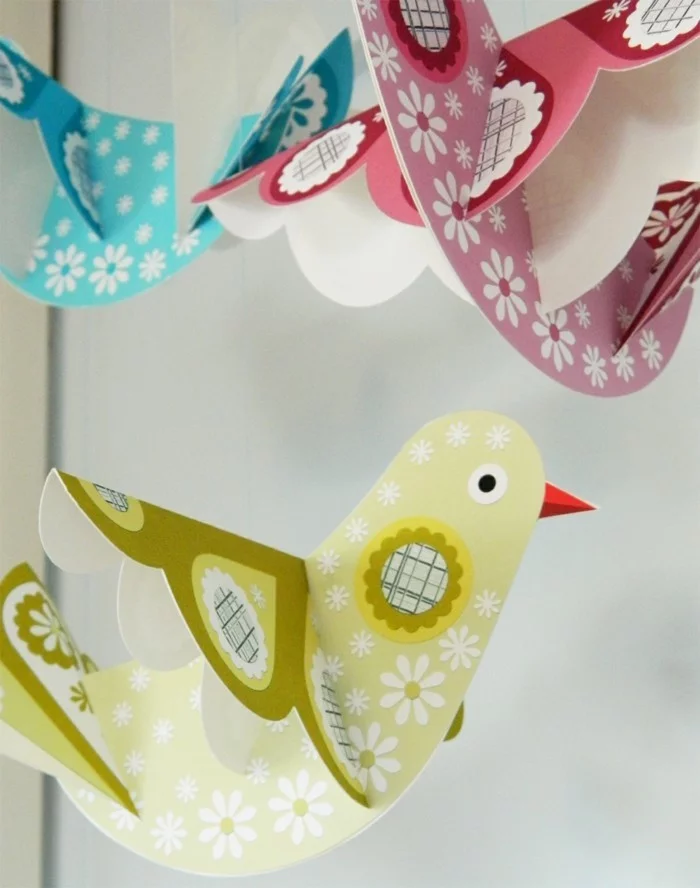 Zimmer Deko DIY Vögel aus gemustertem Papier 