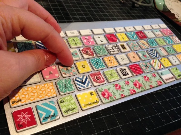 pc tastatur selber dekorieren mit washi tape