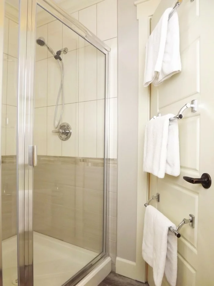 tipps und tricks für das badezimmer für weiche tücher sorgen