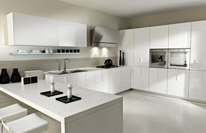 wohnideen küche weiße kücheneinrichtung und moderne beleuchtung