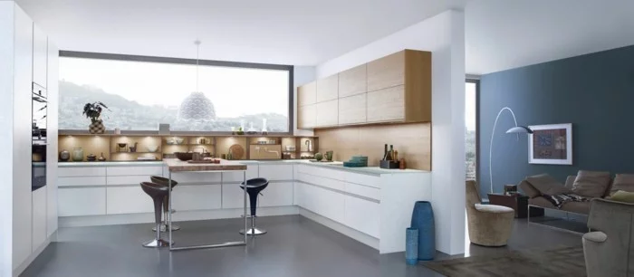 wohnideen küche weiße küche mit hölzernen elementen und offenen regalen