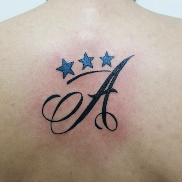 Tattoo Sterne 49 Einzigartige Trendy Ideen Fur Tatowierungen