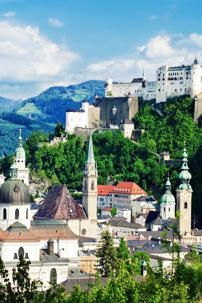 flitterwochen in österreich verbringen und herrliche sehenswürdigkeiten besichtigen