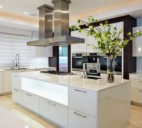 40 moderne Küchen in Weiß faszinieren durch Schick und Funktionalität