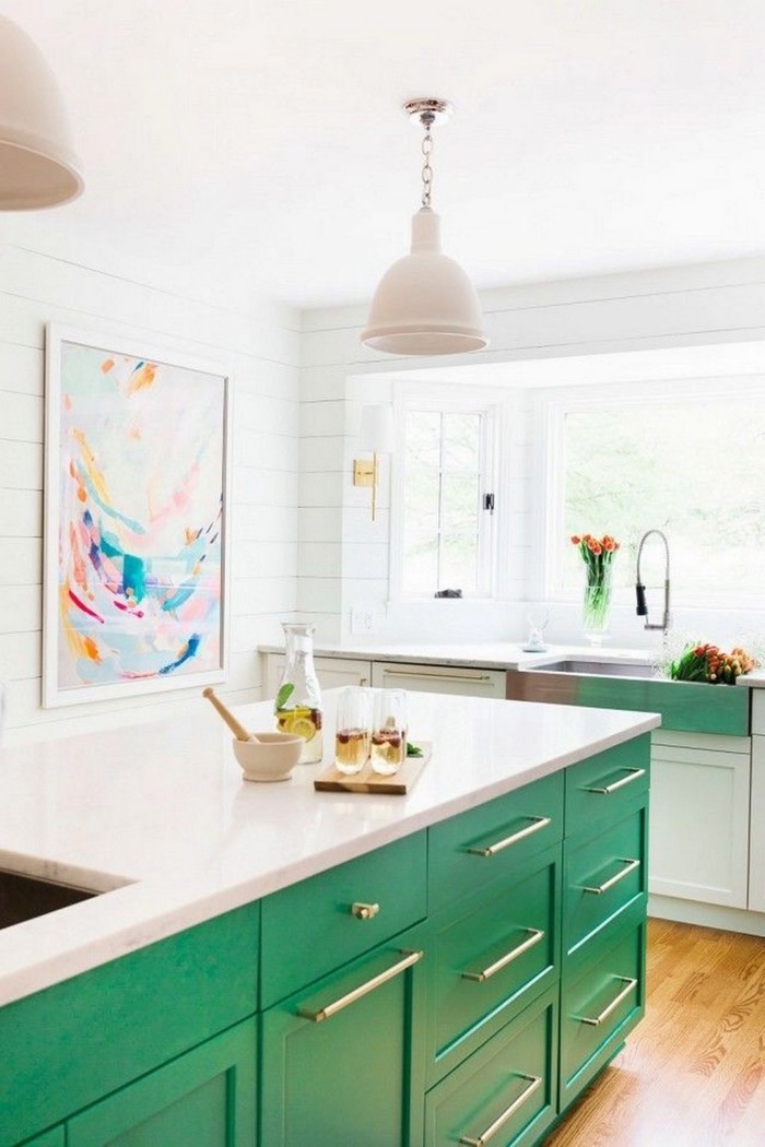 moderne küchen grüne küchenschränke und weiße arbeitsobefläche