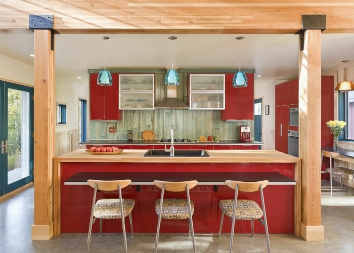 moderne küchen rot und holz kombinieren