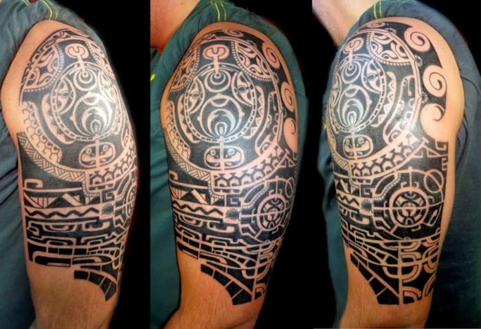 oberarm maori tattoo männner tätowierung