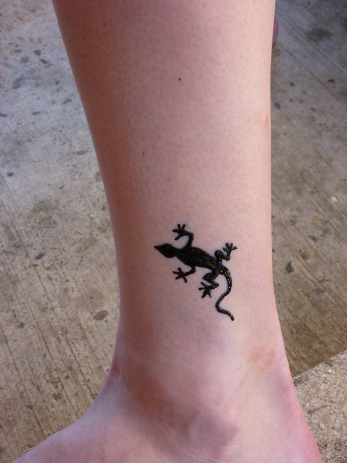 tattoo knöchel tiere als tattoos
