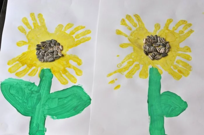 Sonnenblumen aus vier Handabdrücken 