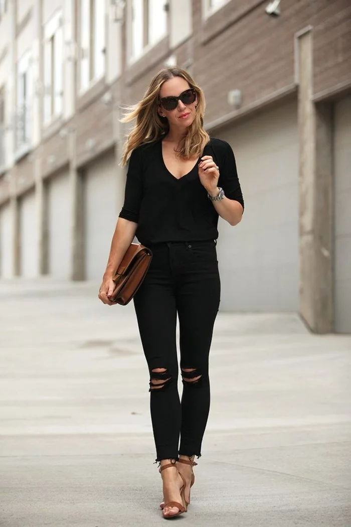 elegantes outfit schwarze jeanshose ripped
