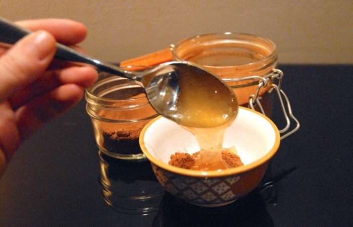 hausapothek natuerliche heilmittel ayurveda käuter honig