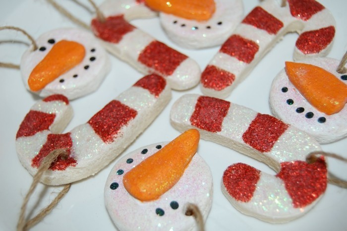 kreativ basteln schöne weihnachtsfigurchen aus salzteig