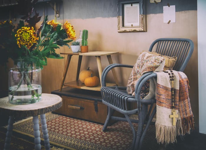Herbstdeko Möbel im Landhausstil
