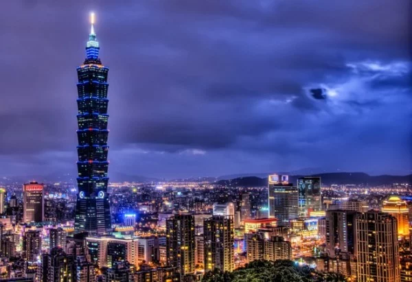 Tapei 101 Wolkenkratzer Panoramabild Hauptstadt Taiwan (2)