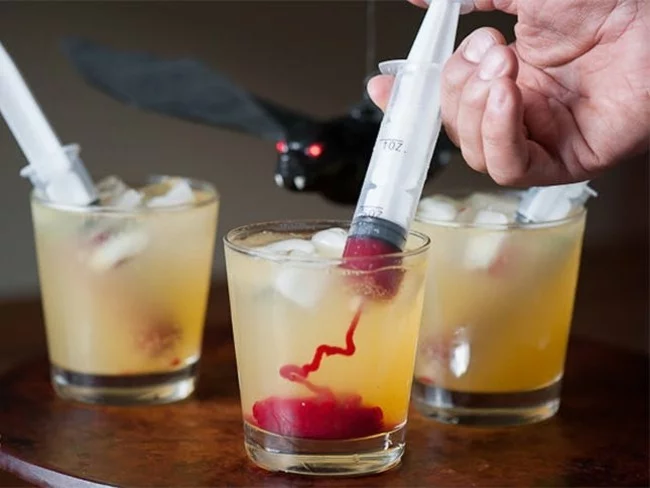 kunstblut selber machen vampir cocktail idee
